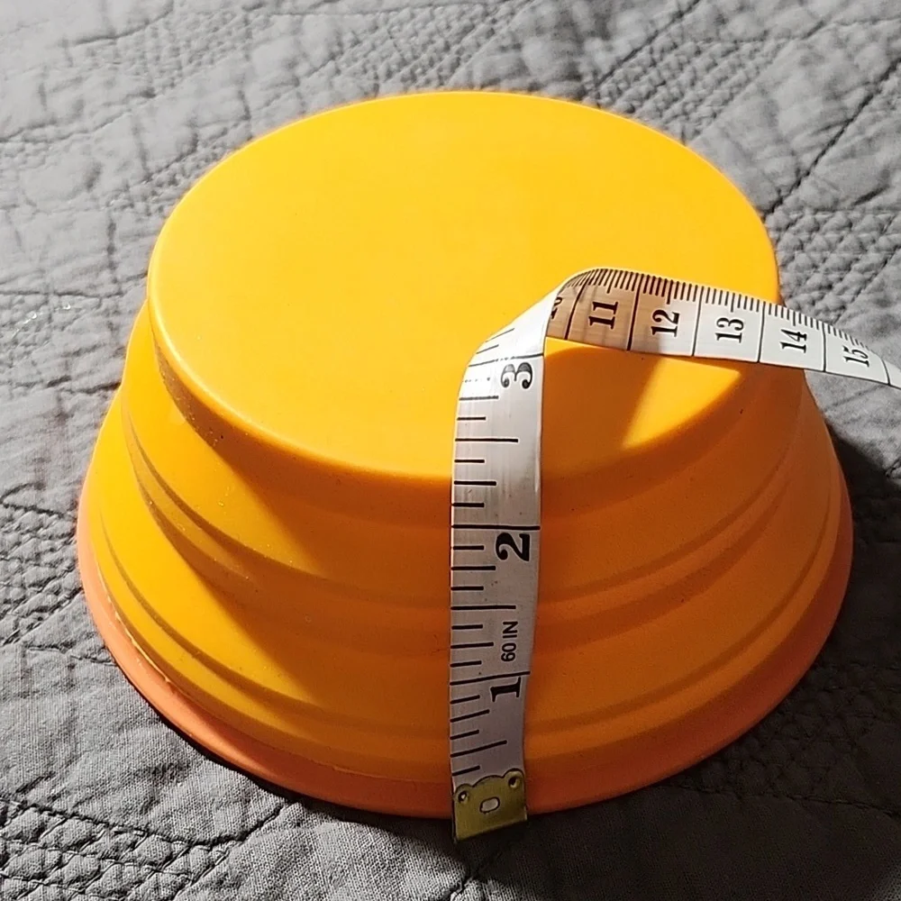 Portable, collapsible dog water bowl - Picture 4 of 5